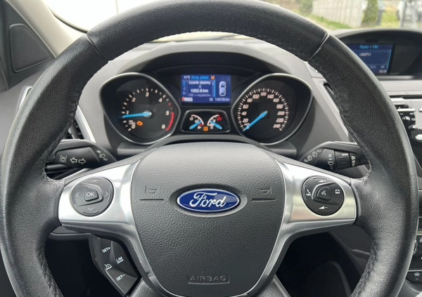 Ford Kuga cena 42900 przebieg: 148726, rok produkcji 2013 z Łobez małe 704